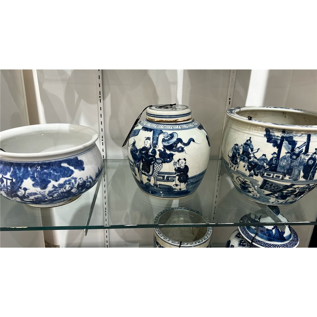 Danny's Fine Porcelain Home Decor Danny's Fine Porcelain Round Planter - Classic Blue & White