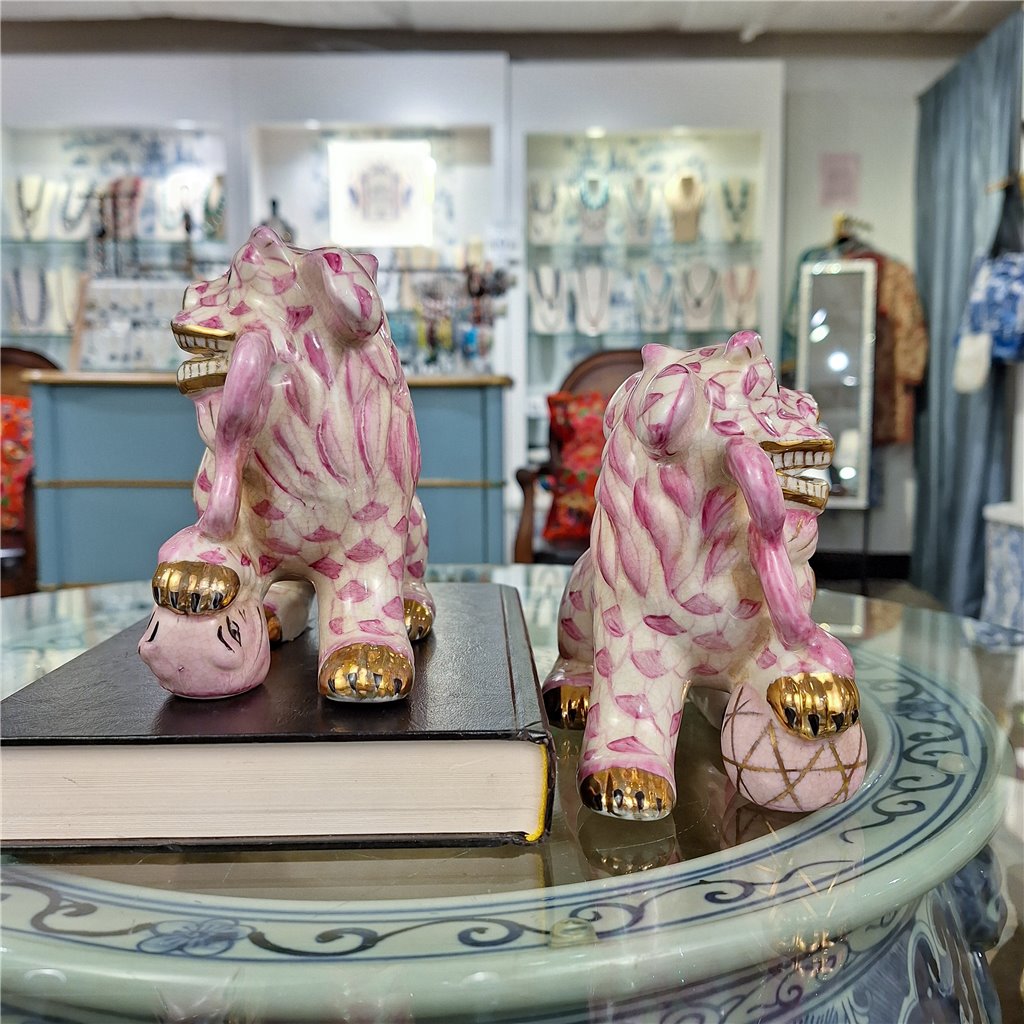 Danny's Fine Porcelain Home Decor Danny's Fine Porcelain Small Pair of Lucky Foo Dog – Pink Fishnet