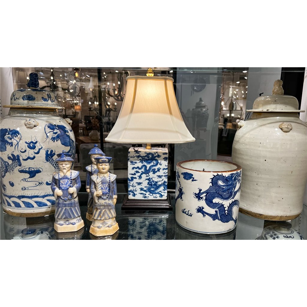 Danny's Fine Porcelain Home Decor Danny's Fine Porcelain SMALL SET OF 3 MEN(BLUE AND WHITE) 41273