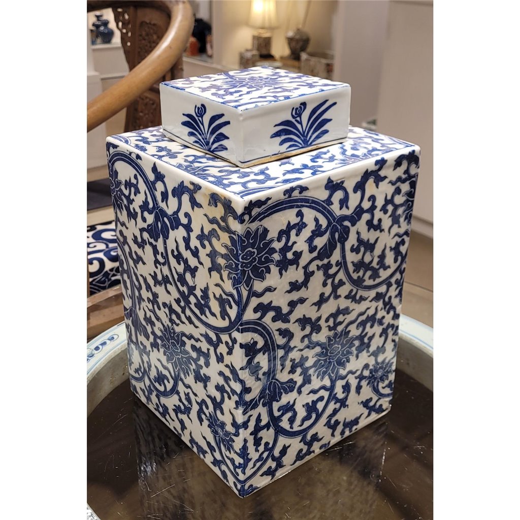 Danny's Fine Porcelain Home Decor Danny's Fine Porcelain Square Lidded Jar 50792