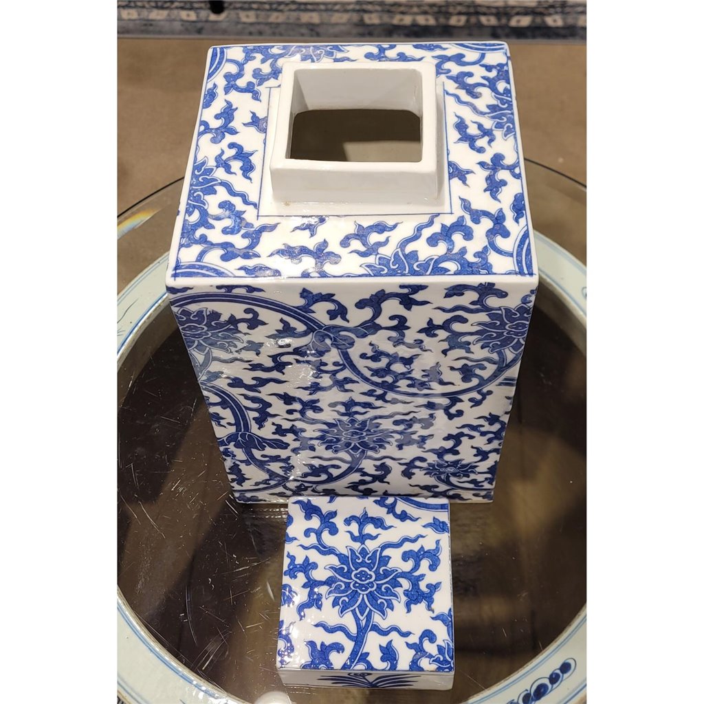 Danny's Fine Porcelain Home Decor Danny's Fine Porcelain Square Lidded Jar 50792