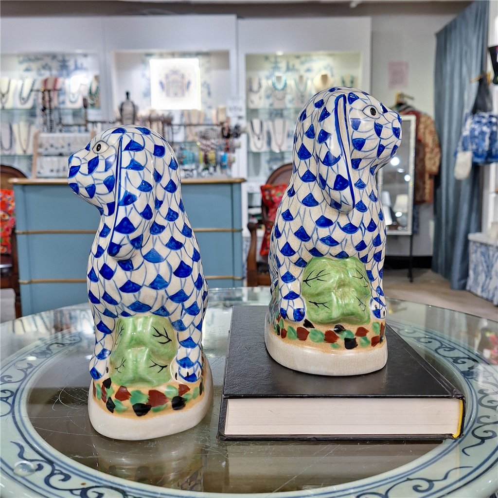 Danny's Fine Porcelain Home Decor Danny's Fine Porcelain Staffordshire Bunny Hares – Blue Fishnet (Pair)