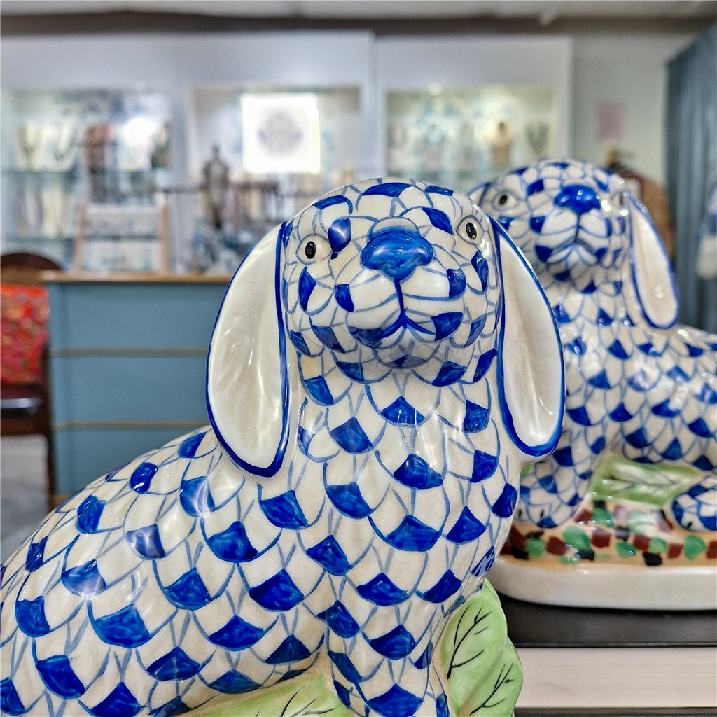 Danny's Fine Porcelain Home Decor Danny's Fine Porcelain Staffordshire Bunny Hares – Blue Fishnet (Pair)