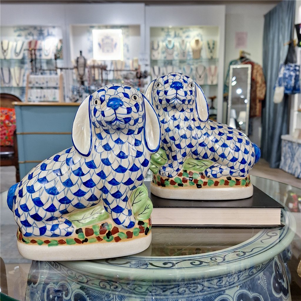 Danny's Fine Porcelain Home Decor Danny's Fine Porcelain Staffordshire Bunny Hares – Blue Fishnet (Pair)