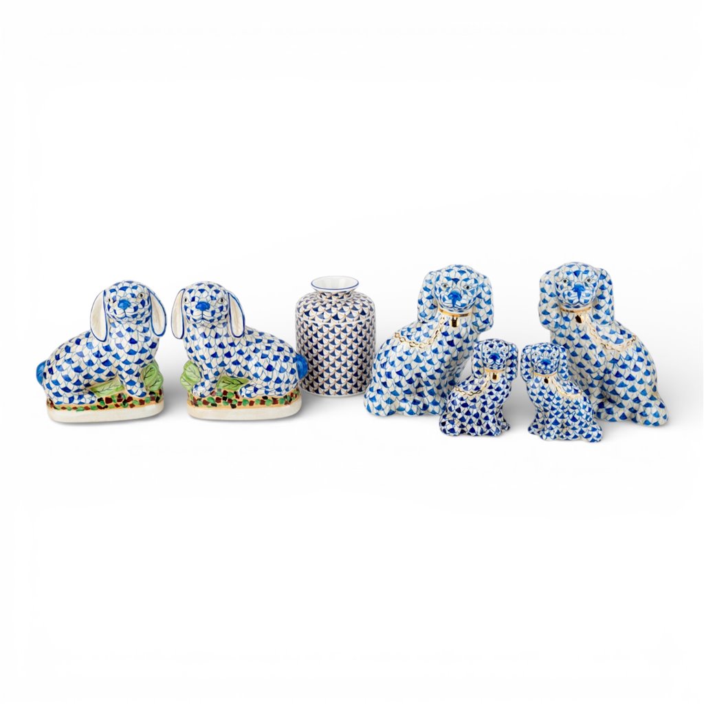 Danny's Fine Porcelain Home Decor Danny's Fine Porcelain Staffordshire Bunny Hares – Blue Fishnet (Pair)