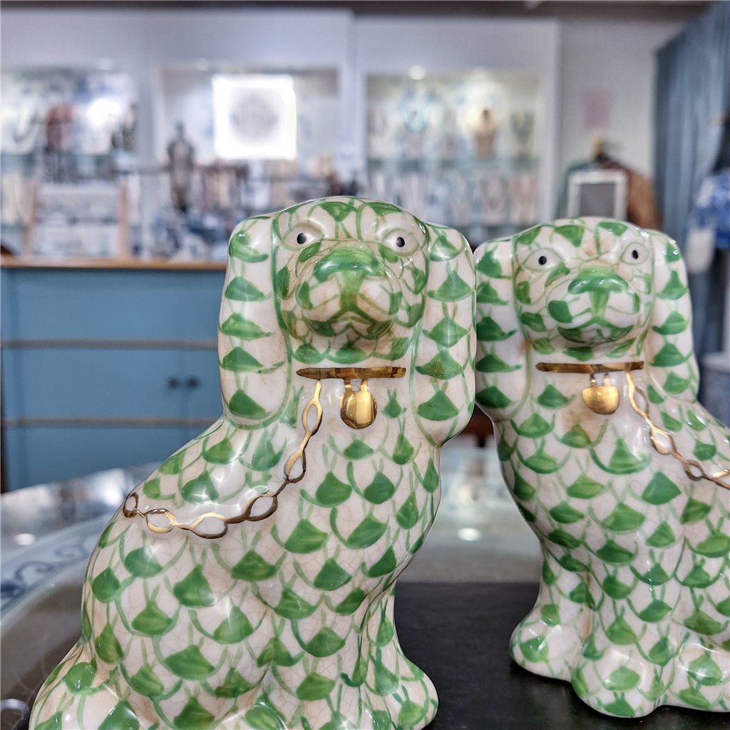 Danny's Fine Porcelain Home Decor Danny's Fine Porcelain Staffordshire Small Dog - Green Fishnet (Min 2 Pairs)