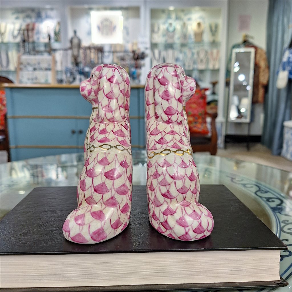 Danny's Fine Porcelain Home Decor Danny's Fine Porcelain Staffordshire Small Dog - Pink Fishnet (Min 2 Pairs)
