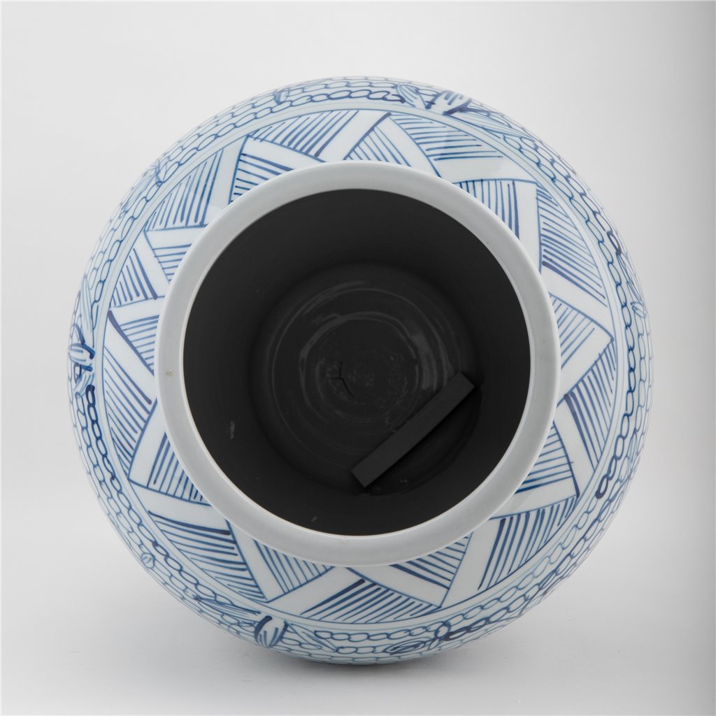 Danny's Fine Porcelain Home Decor Danny's Fine Porcelain Temple Jar Blue And White Flower 51114