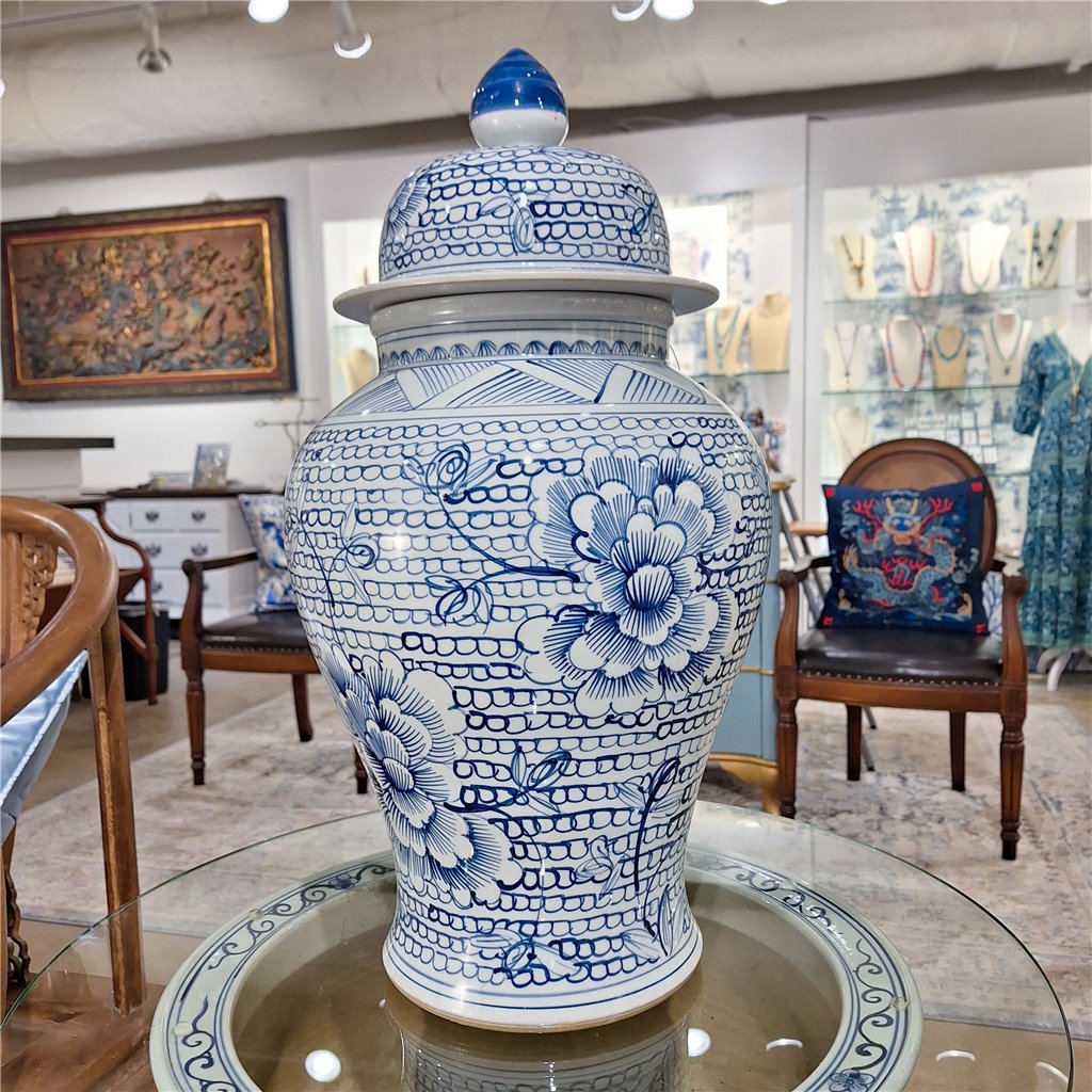 Danny's Fine Porcelain Home Decor Danny's Fine Porcelain Temple Jar Blue And White Flower 51114