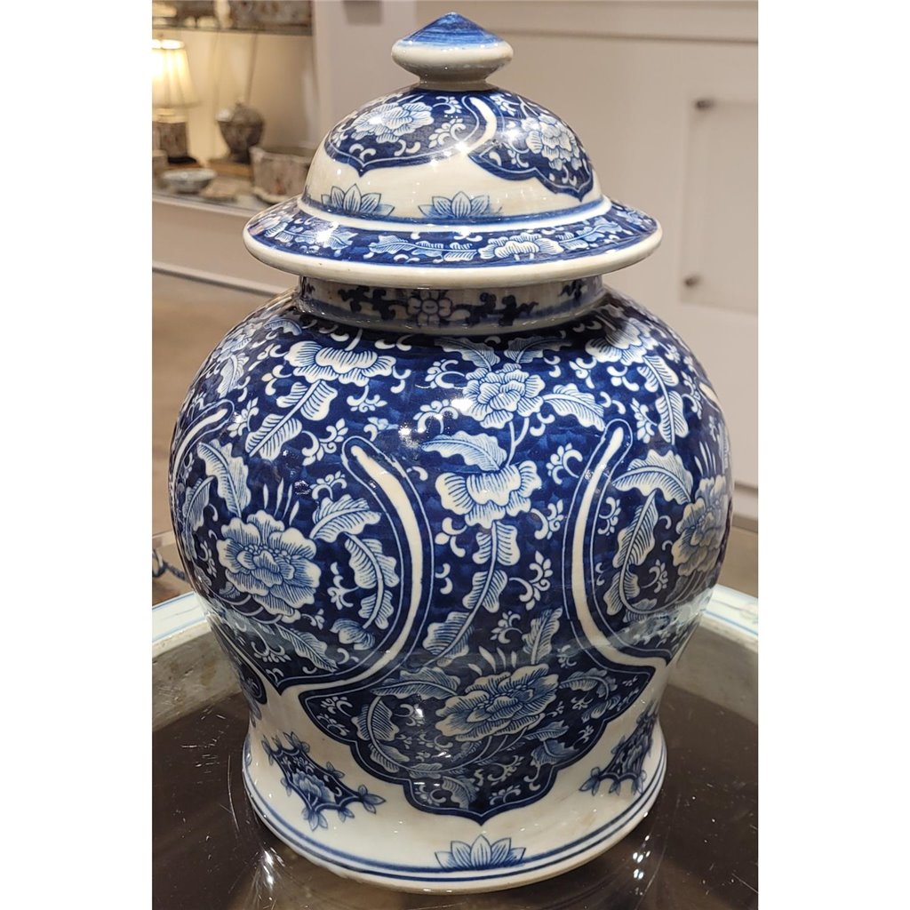Danny's Fine Porcelain Home Decor Danny's Fine Porcelain - TEMPLE JAR - QI PAO 50806