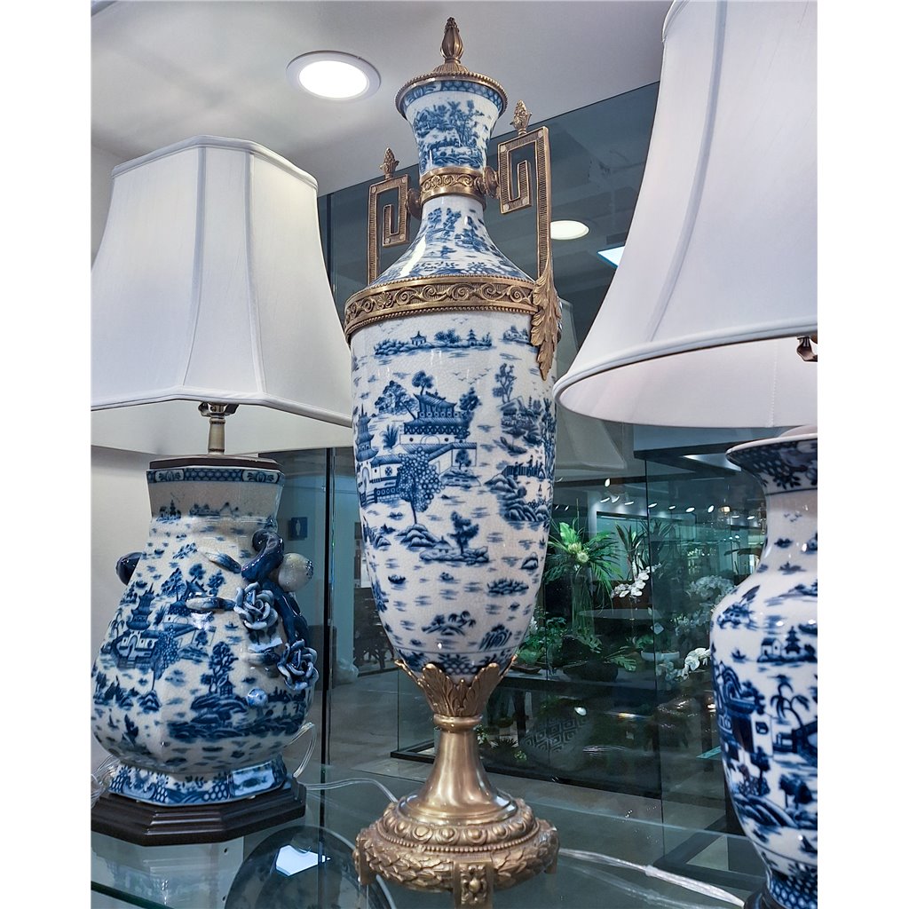Danny's Fine Porcelain Home Decor Danny's Fine Porcelain Trophy Cup Std - Blue Willow 14266