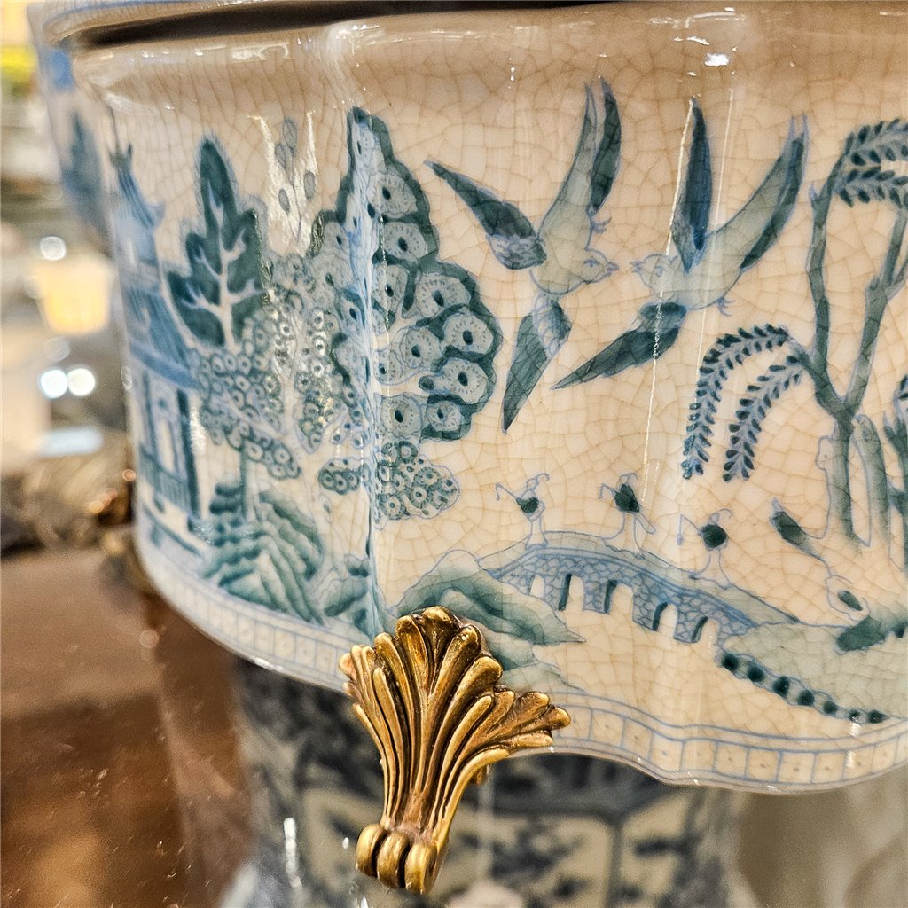 Danny's Fine Porcelain Home Decor Danny's Fine Porcelain Turquoise and White Willow Pattern Oval Shape Lidded Box