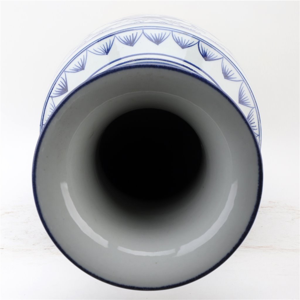 Danny's Fine Porcelain Home Decor Danny's Fine Porcelain Vase - People - Blue And White Classic 50882
