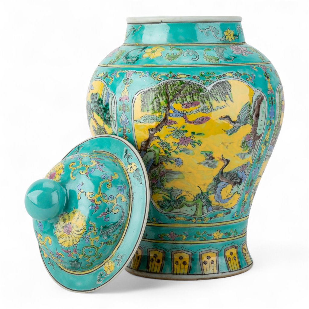 Danny's Fine Porcelain Home Decor Danny's Fine Porcelain Warrior Jar with Lid