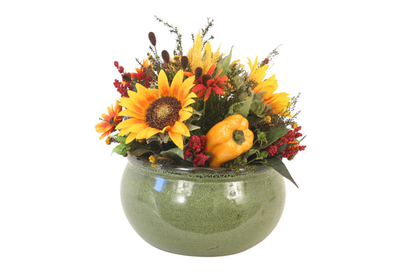 Distinctive Designs Home Decor Harvest Centerpiece