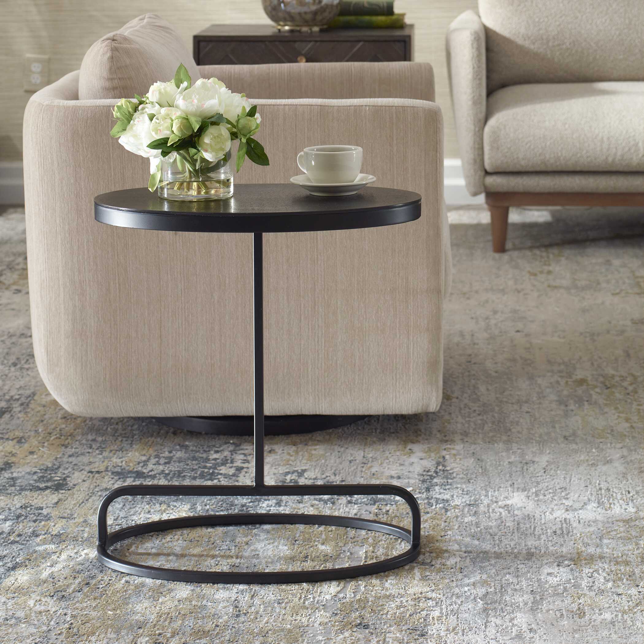 Furnishings Discovery Direct Home Decor Aluminum And Iron Balance Oval Accent Table