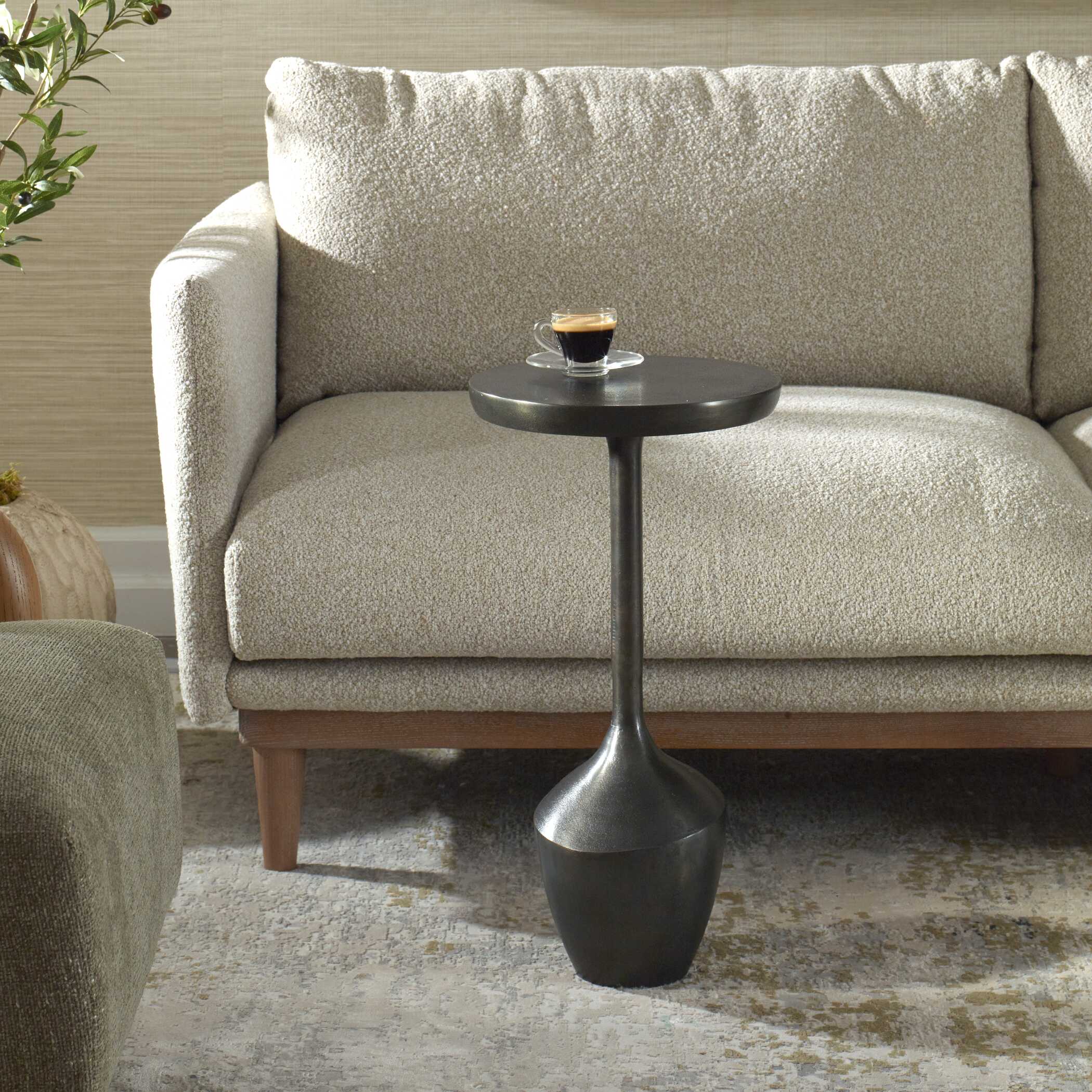 Furnishings Discovery Direct Home Decor Organic Worn Look Accent Table