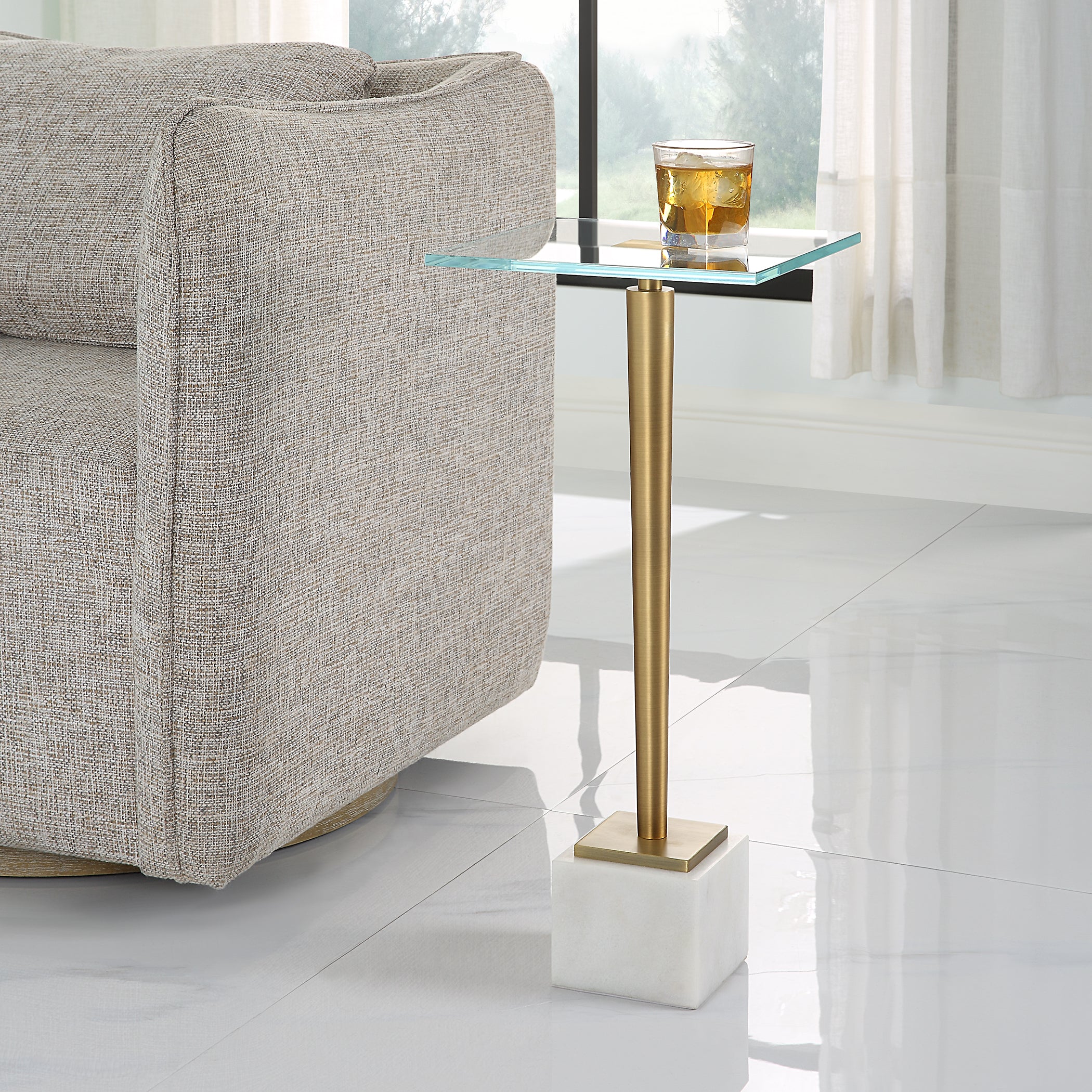 Furniture Direct Discount Home Decor Contempo Marlo Accent Table