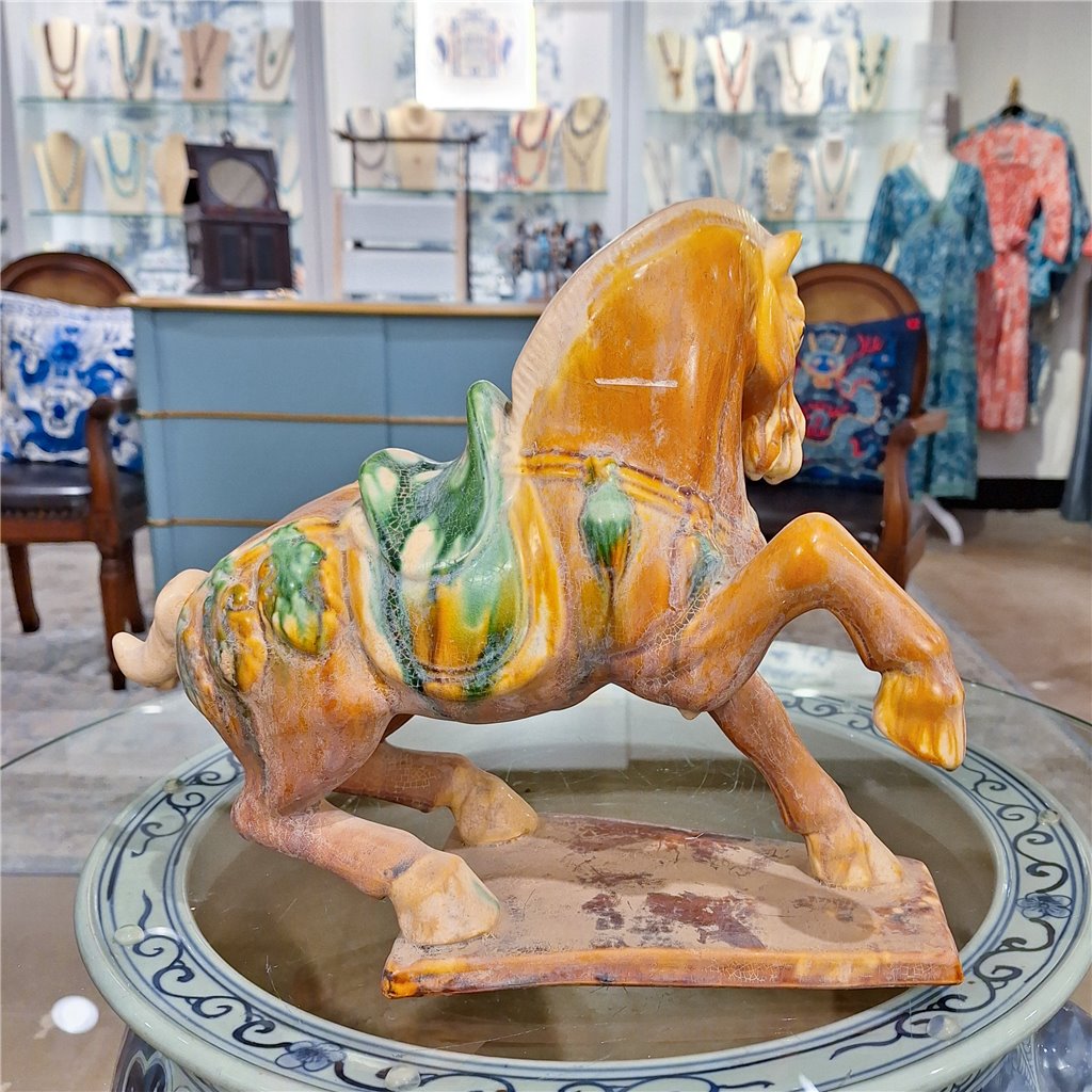 Danny's Fine Porcelain 12" Beige Sitting Horse