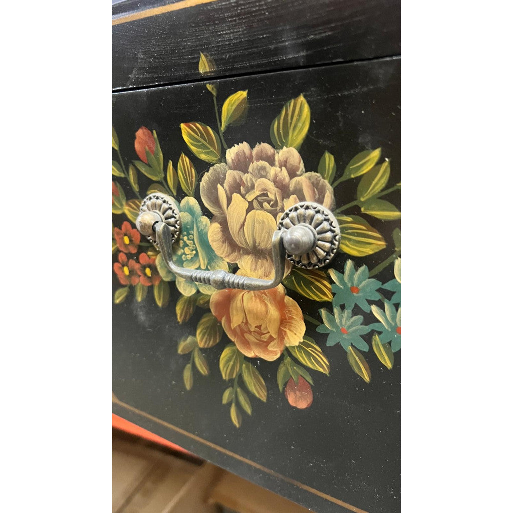 Danny's Fine Porcelain Bouquet Flatware/Jewelry Chest
