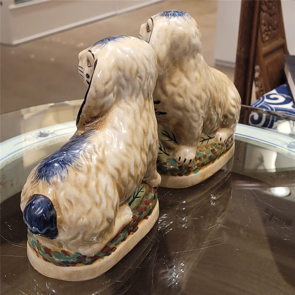 Danny's Fine Porcelain Small Staffordshire Bunny Hares- Blue - Pair