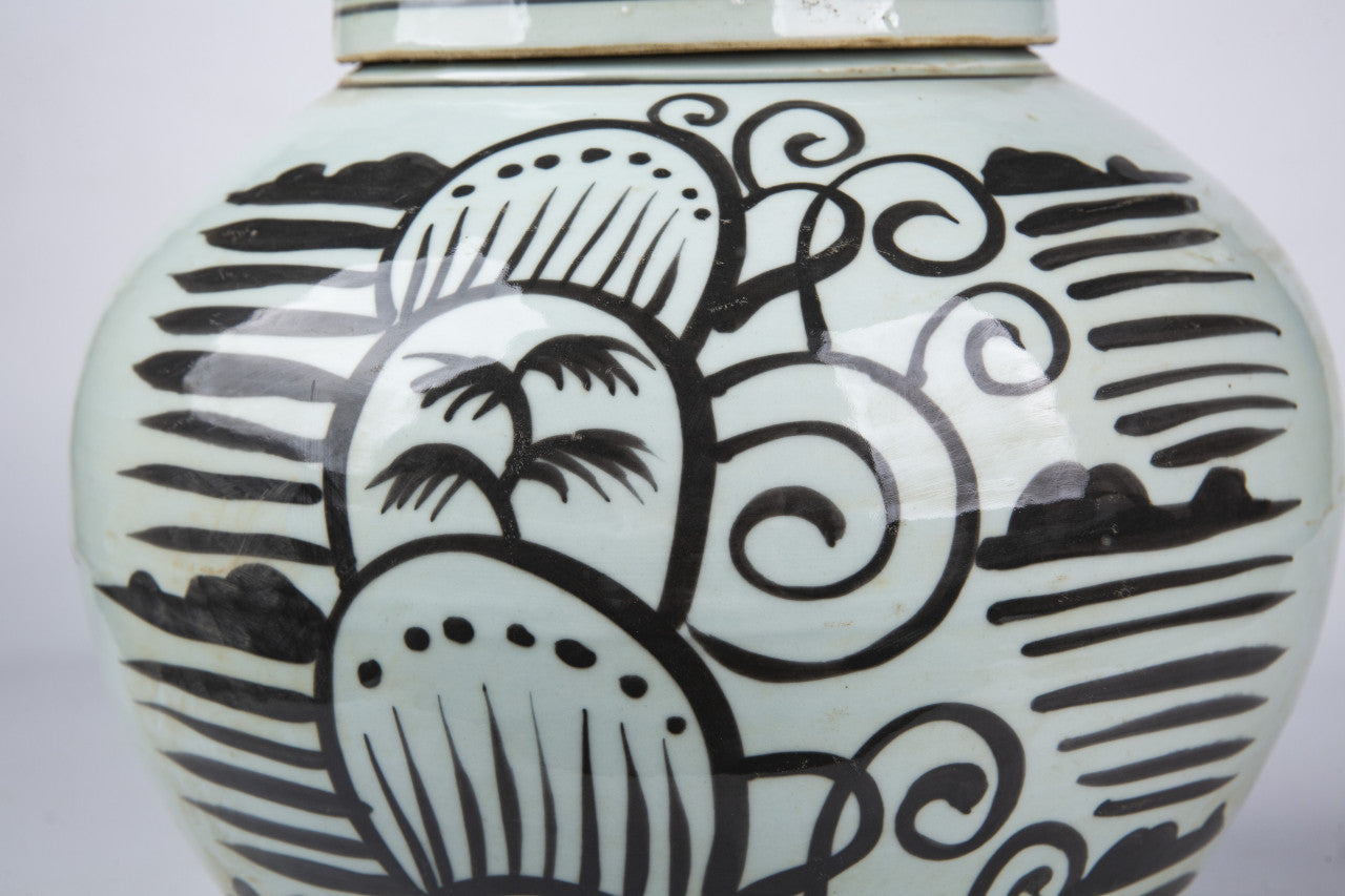 Legend of Asia Home Decor Black Breeze Lion Head Lidded Jar