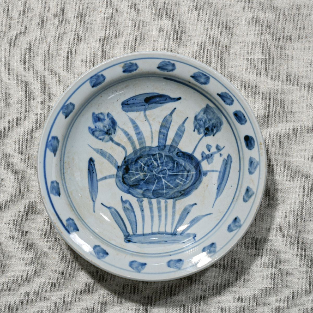 Legend of Asia Home Decor Handpainted Blue & White Porcelain Flower Plates Set of 3 - Acrylic Shadow Box /S09