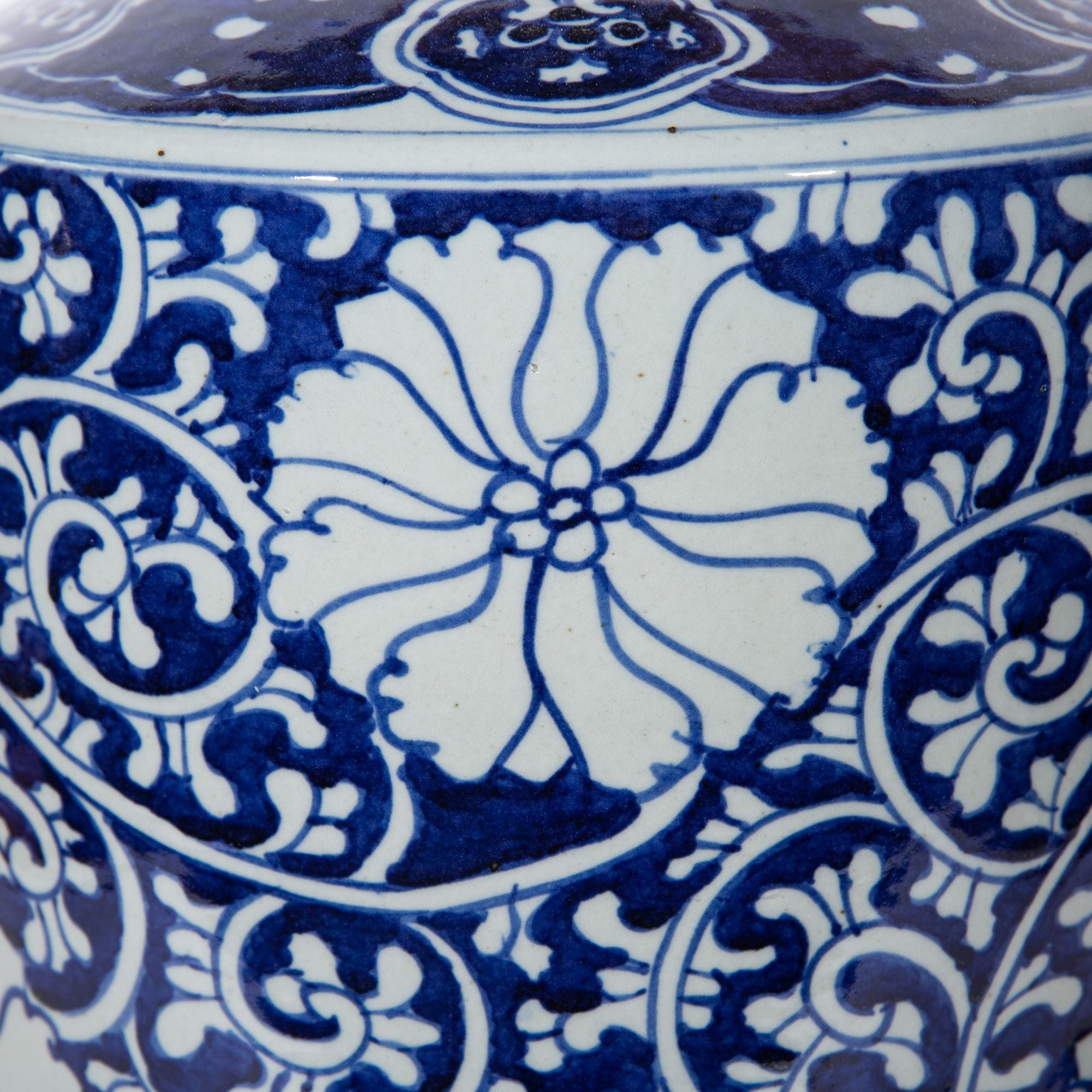 Legend of Asia Home Decor Legend of Asia Large Dynasty Tea Jar Twisted Lotus