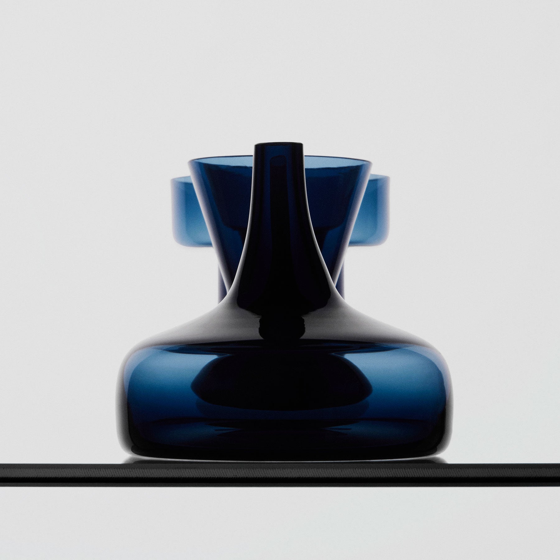 Orrefors Giftware Orrefors Midsummer Vases Midnight Blue Mini Set Of 7 Ltd