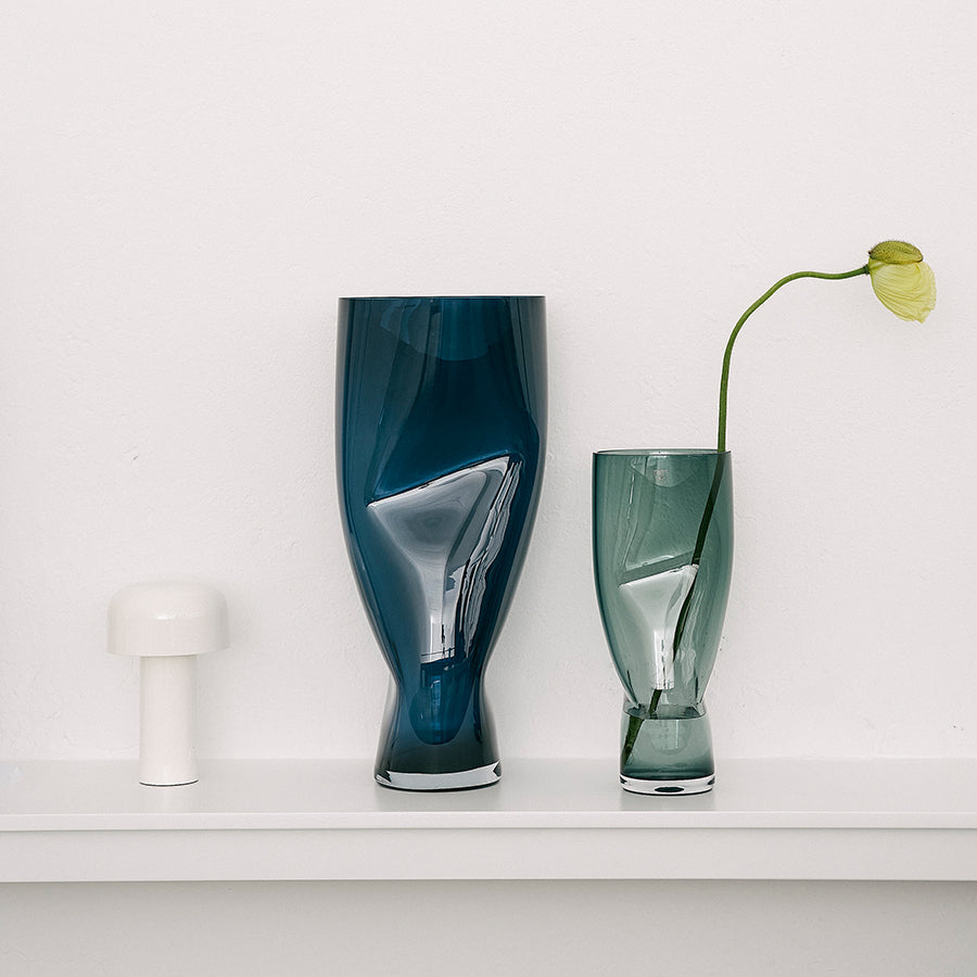 Orrefors Giftware Orrefors Squeeze Vase Midnight Blue XL