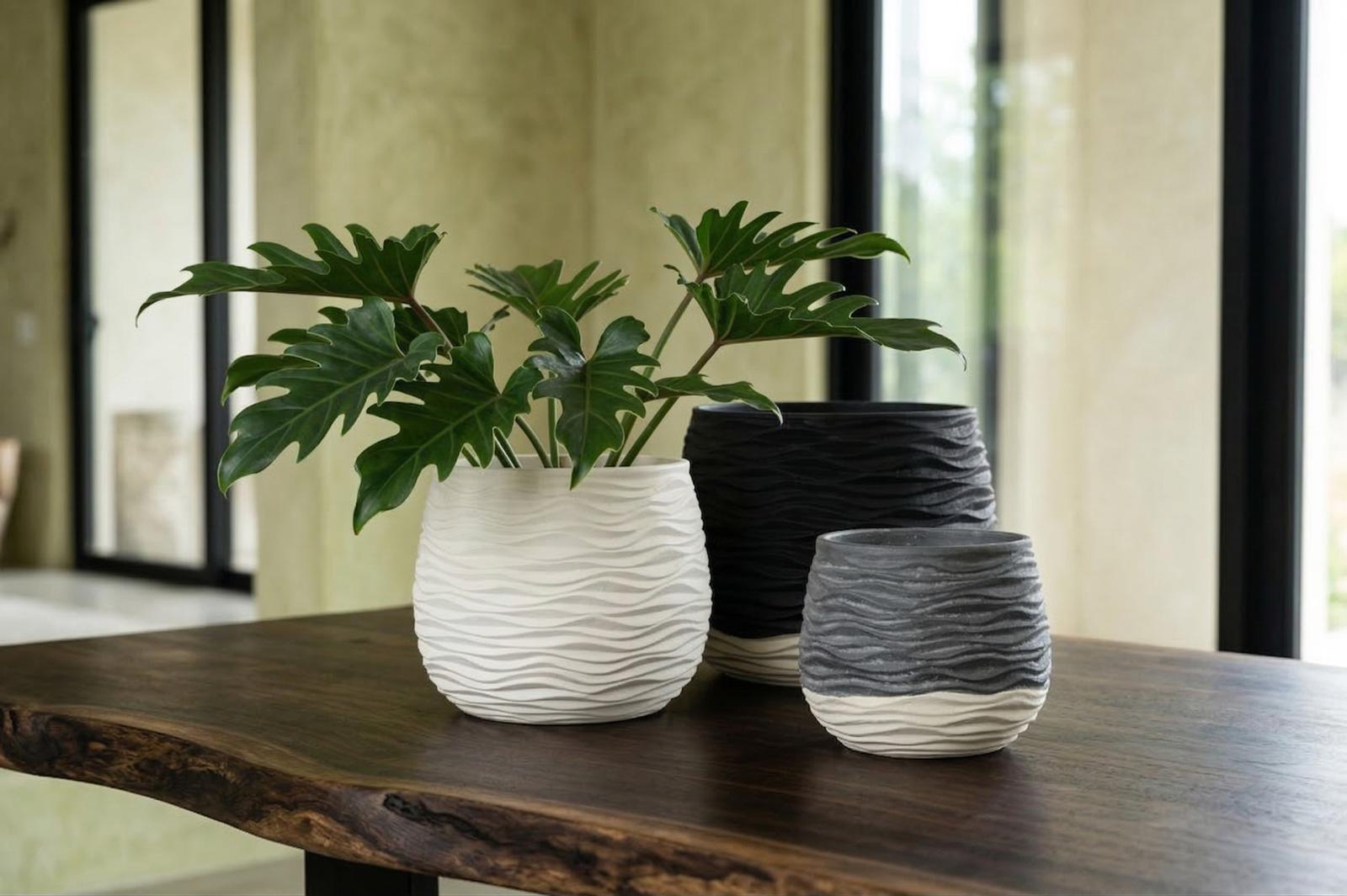 Phillips Collection Home Decor Phillips Collection Wavy Vase, Two Tone, LG
