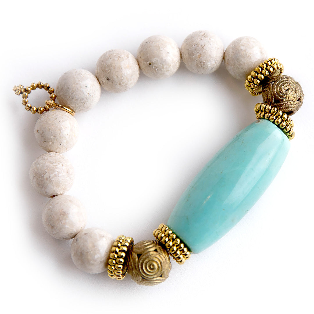 PowerBeads by jen Jewelry Average 7" Seafoam Agate Barrel with Ornate Brass Accents paired with Cream Coral