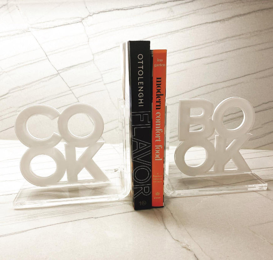 Tara Wilson Designs Giftware Bookends - White Cook / Book