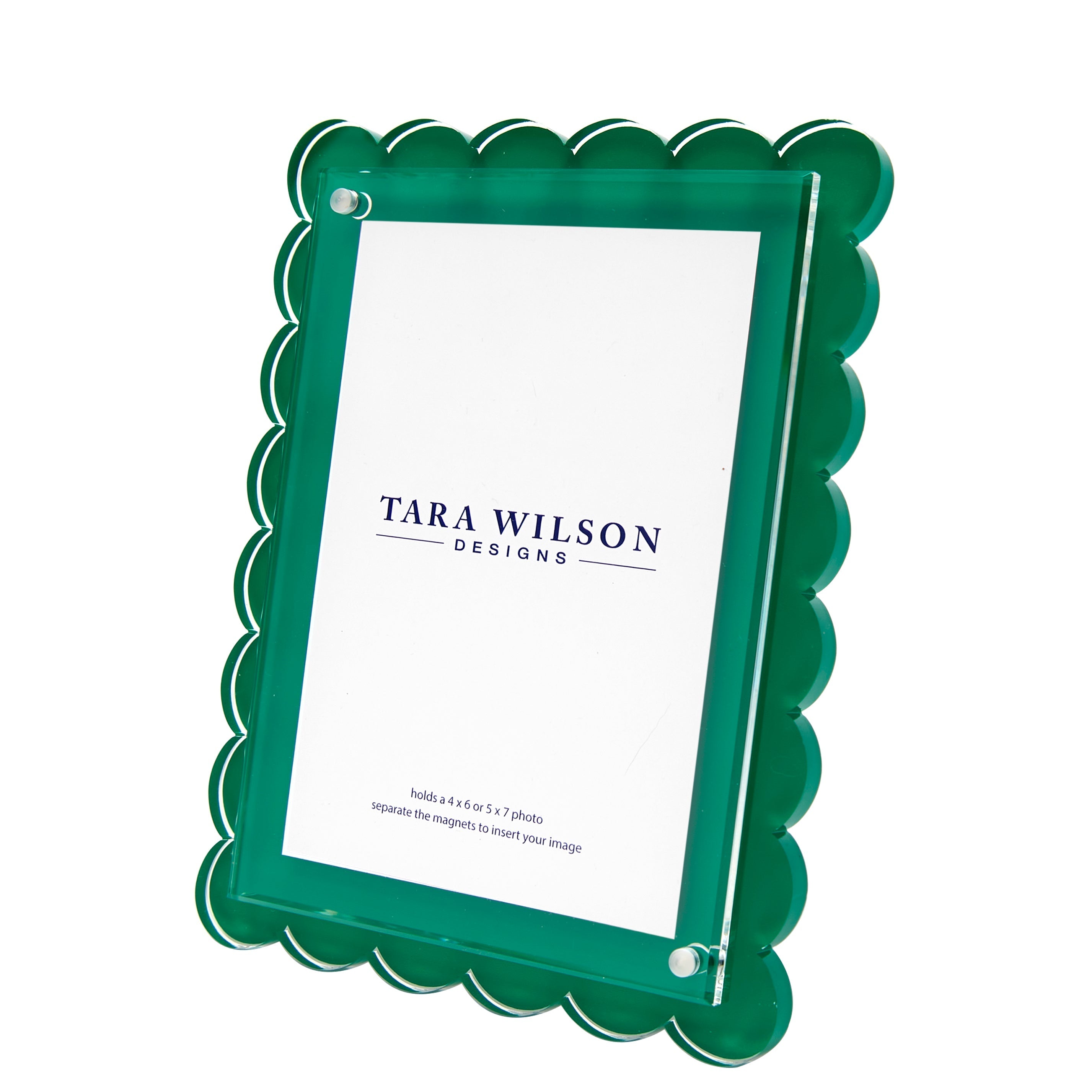 Tara Wilson Designs Giftware Scallop Frame 5x7 / 4x6 - Green
