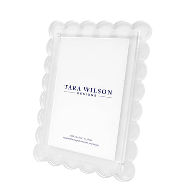 Tara Wilson Designs Picture Frames Scallop Frame 5x7 / 4x6 - White