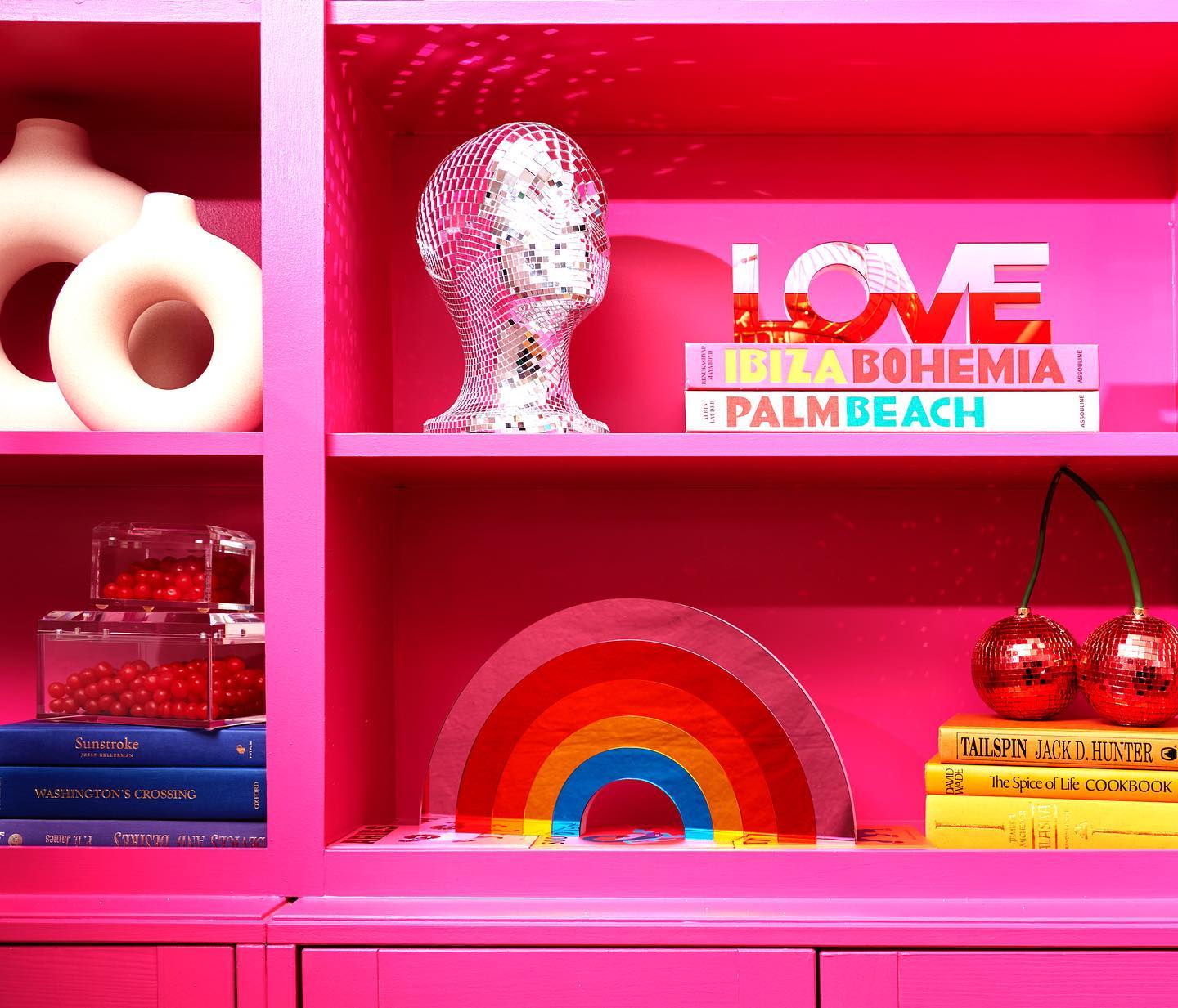 Tara Wilson Designs Giftware Stand Alone - Love (Mirrored Red & Pink)