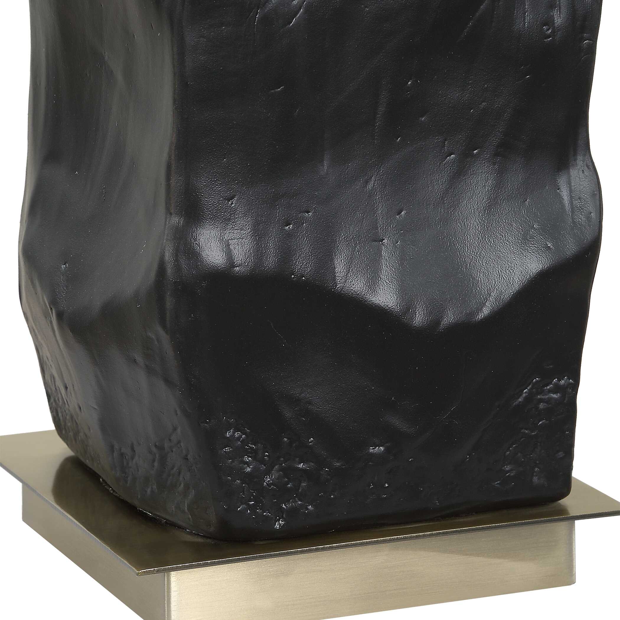 Uttermost Uttermost Altaria Black Table Lamp