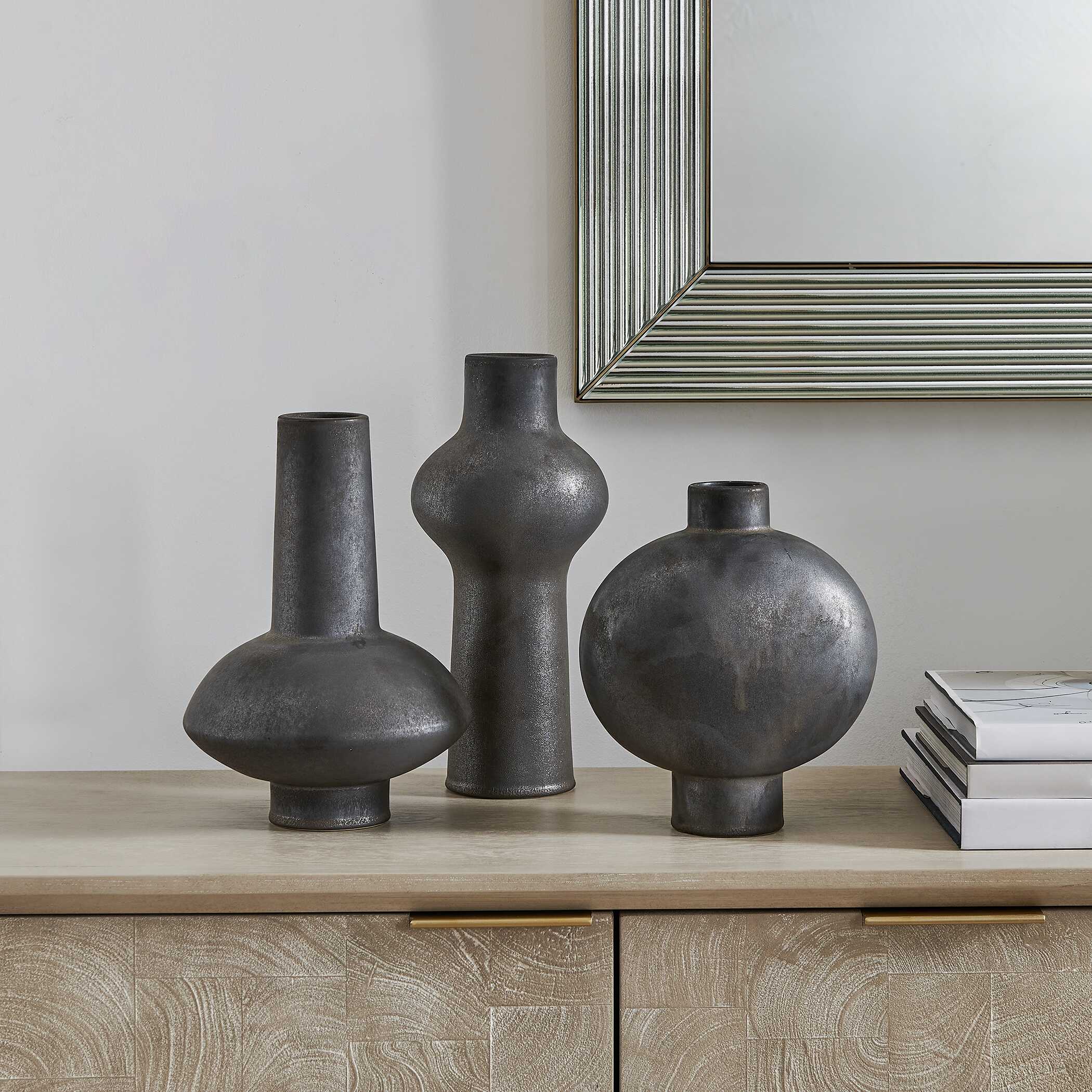 Uttermost Uttermost Charcoal Bloom Indoor-Outdoor Vases Set/3