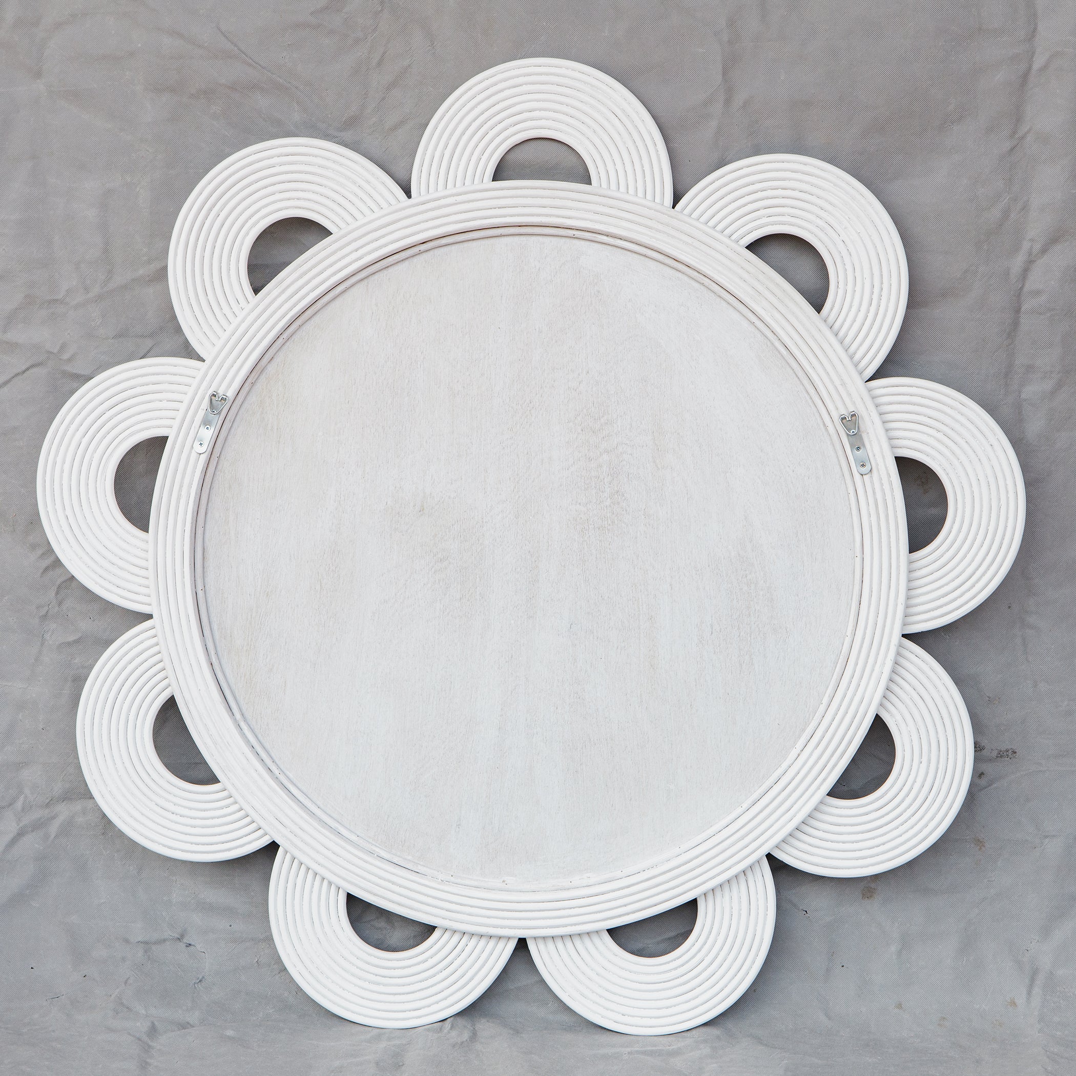 Uttermost Home Motor Freight - To be Quoted Uttermost Clematis White Rattan Round Mirror