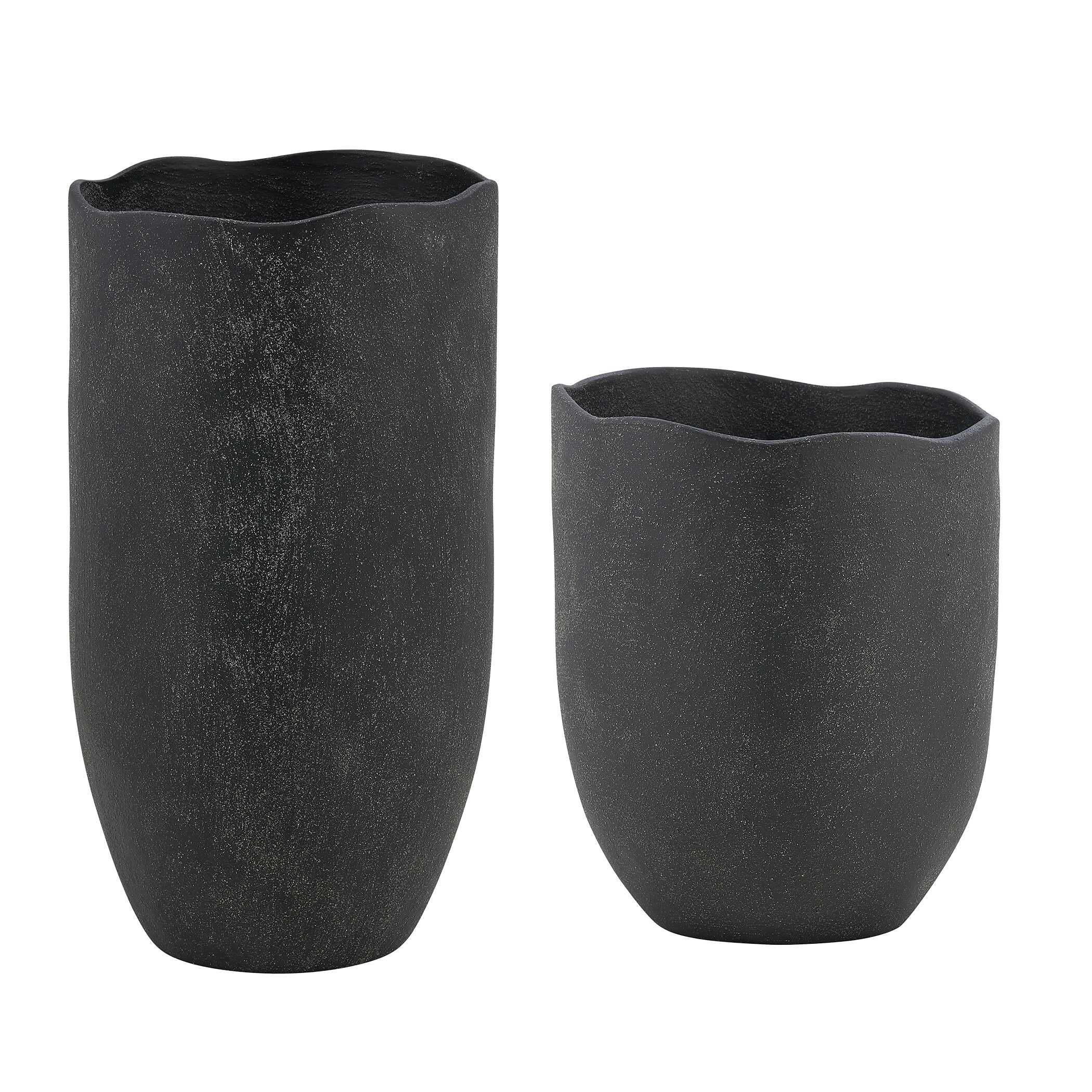 Uttermost Uttermost Komorebi Indoor-Outdoor Black Vases Set/2