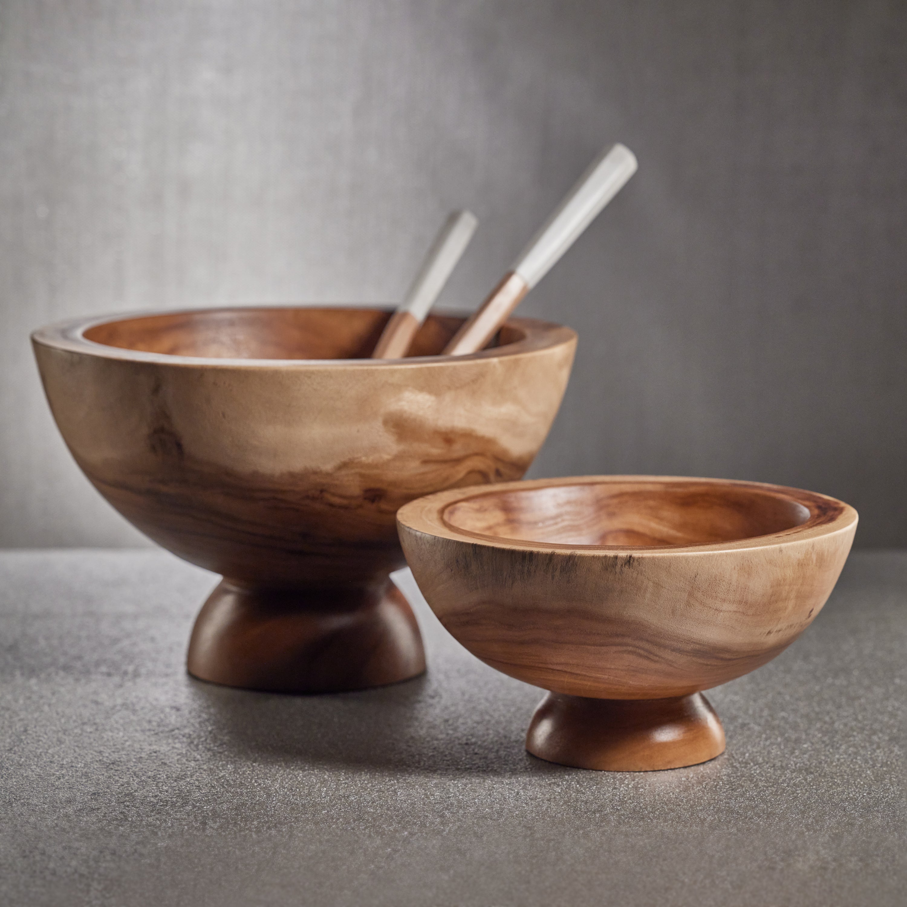 Zodax Home Decor Alpina Wooden Footed Bowl 13.75"
