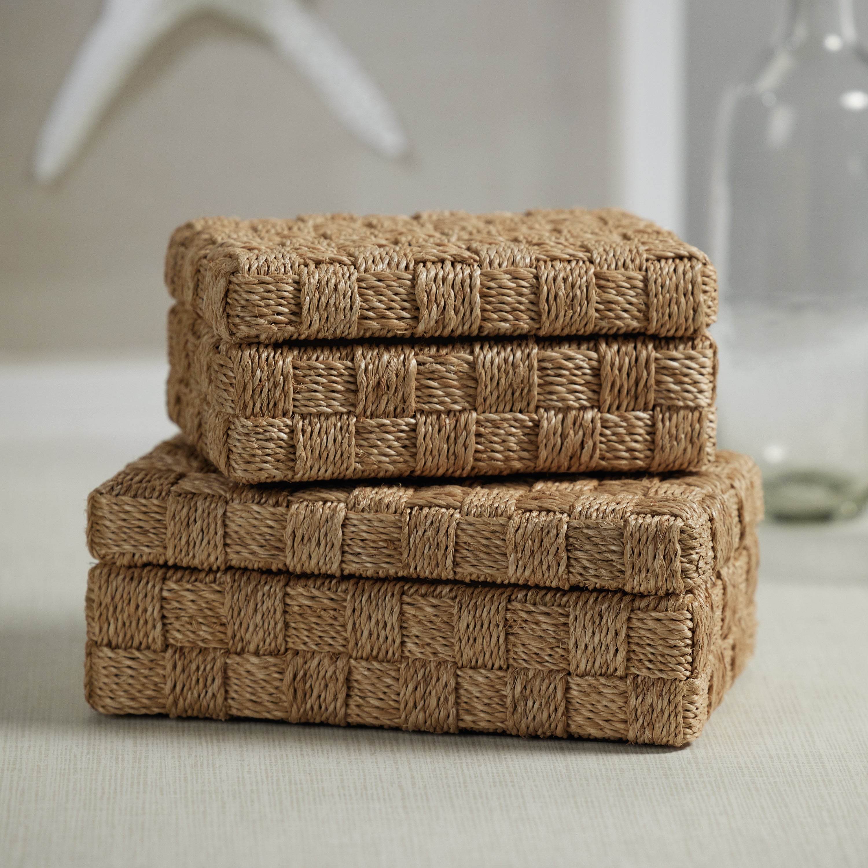 Zodax Home Decor Natural Abaca Rope Hinged Box-Suede Interior 8.75" x 6" x 4"
