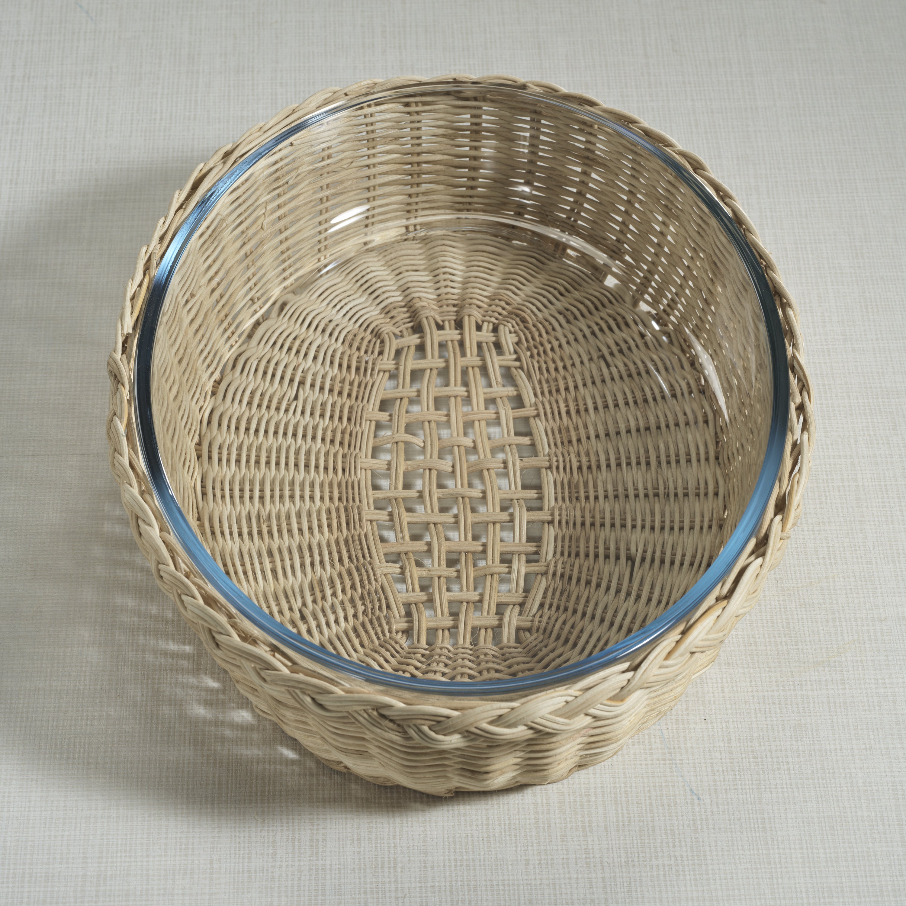 Zodax Home Decor The Palmier Oval Glass Bowl in Woven Rattan Basket - Large