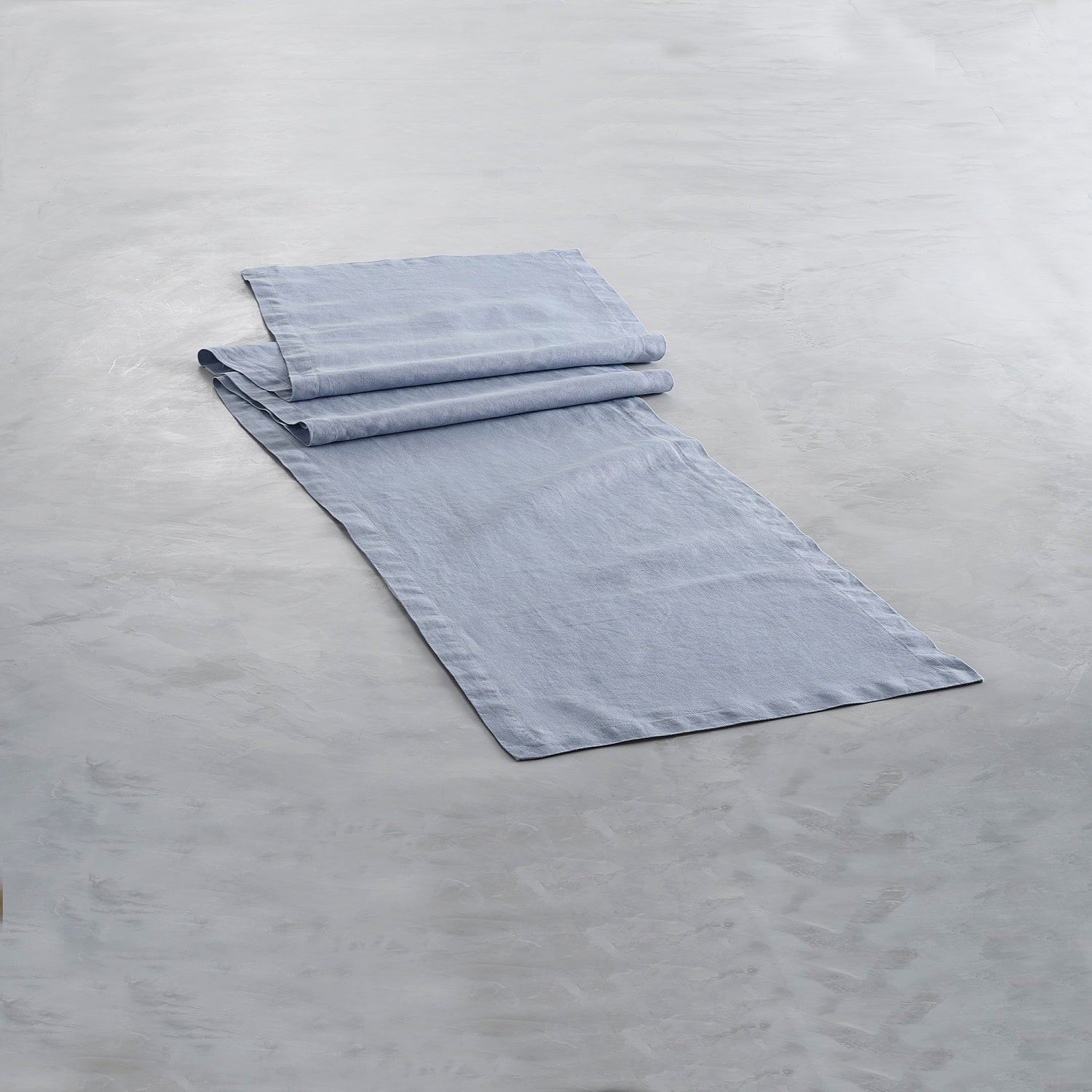 Beatriz Ball Serveware Beatriz Ball LINEN Runner (Blue)