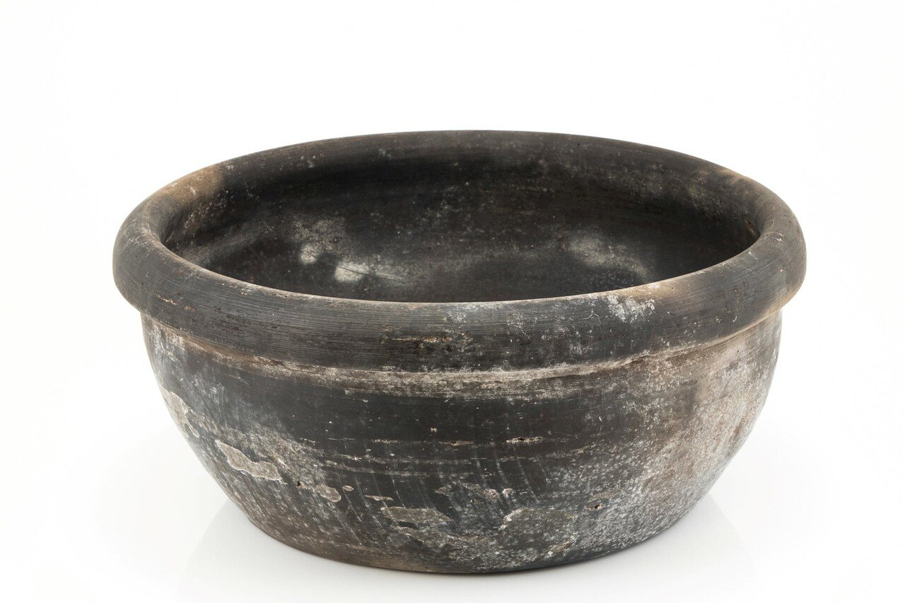 Legend of Asia Giftware Legend of Asia Vintage Pottery Water Basin Small