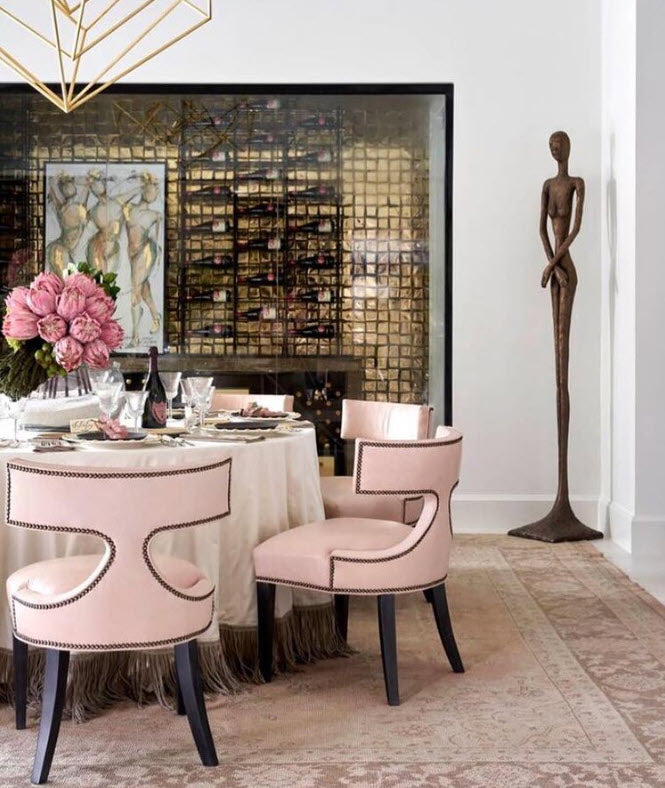 Phillips Collection Home Oversized LTL - Rate to be Quoted Phillips Collection Lottie Sculpture, Bronze Finish, Resin