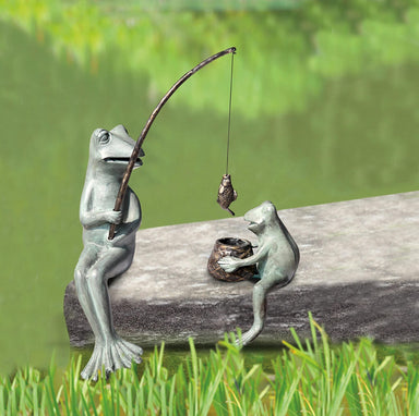 SPI Home Home Fishing Frog Mama and Baby Garden Sculpture