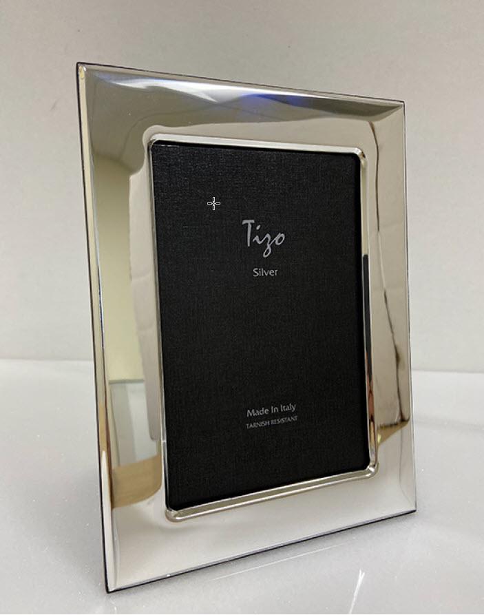 Tizo Iltalian Silverplate Wide Plain Photo Frame 4x6